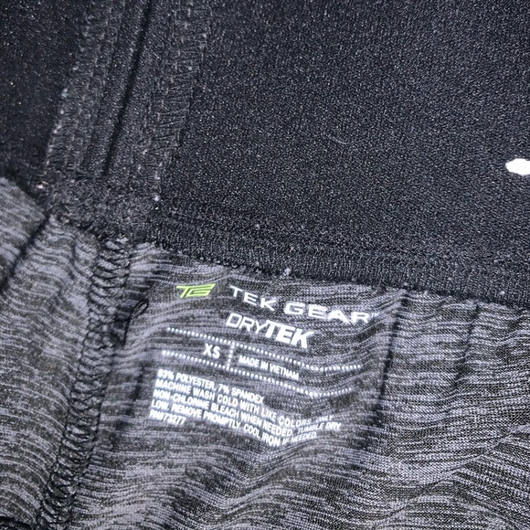 COPY - Tek Gear Dry Tek Gray & Black athletic sho… - Picture 5 of 6